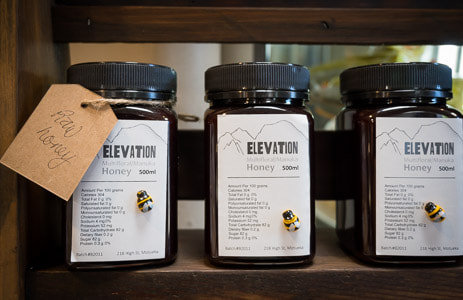 Elevation Cafe Multifloral / Manuka Honey